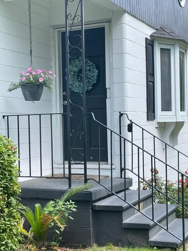 Charleston, SC 29407,1211 Camellia Rd