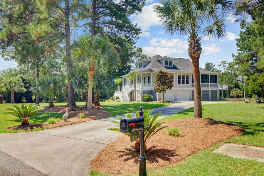 350 Commonwealth Rd, Mount Pleasant, SC 29466