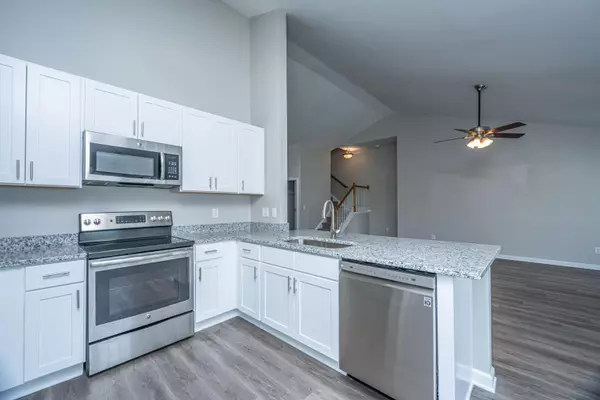 Summerville, SC 29483,136 Rosario Dr