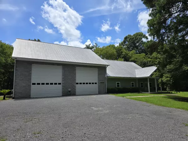 Meggett, SC 29449,7349 Rep Road Rd