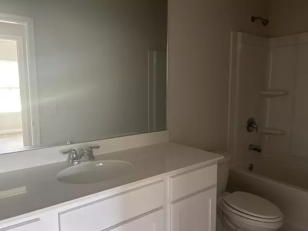 Summerville, SC 29486,950 Dusk Dr