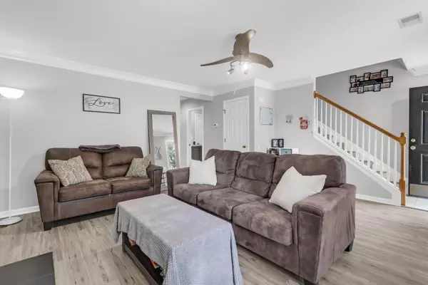 Summerville, SC 29485,9232 Ayscough Rd