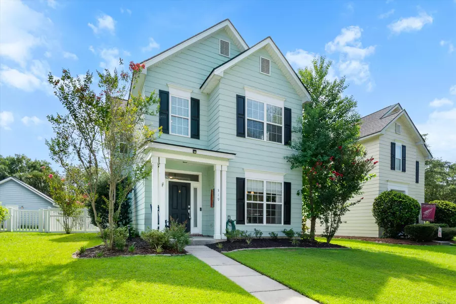 319 Pimpernel St, Summerville, SC 29483