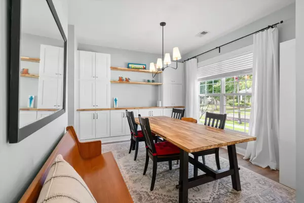 Summerville, SC 29483,319 Pimpernel St