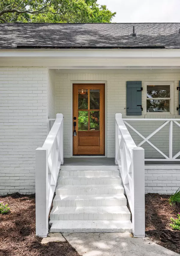 Mount Pleasant, SC 29464,1154 Island View Dr