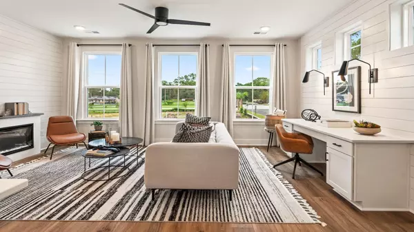 North Charleston, SC 29405,4633 Forrest Hills Dr #103