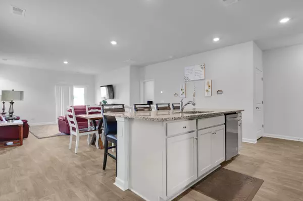 Summerville, SC 29486,683 Ladywood Dr