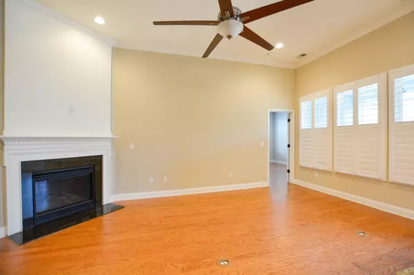 Mount Pleasant, SC 29464,260 Swallowtail Ct