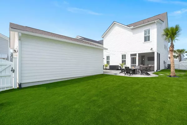 Summerville, SC 29486,202 Symphony Ave