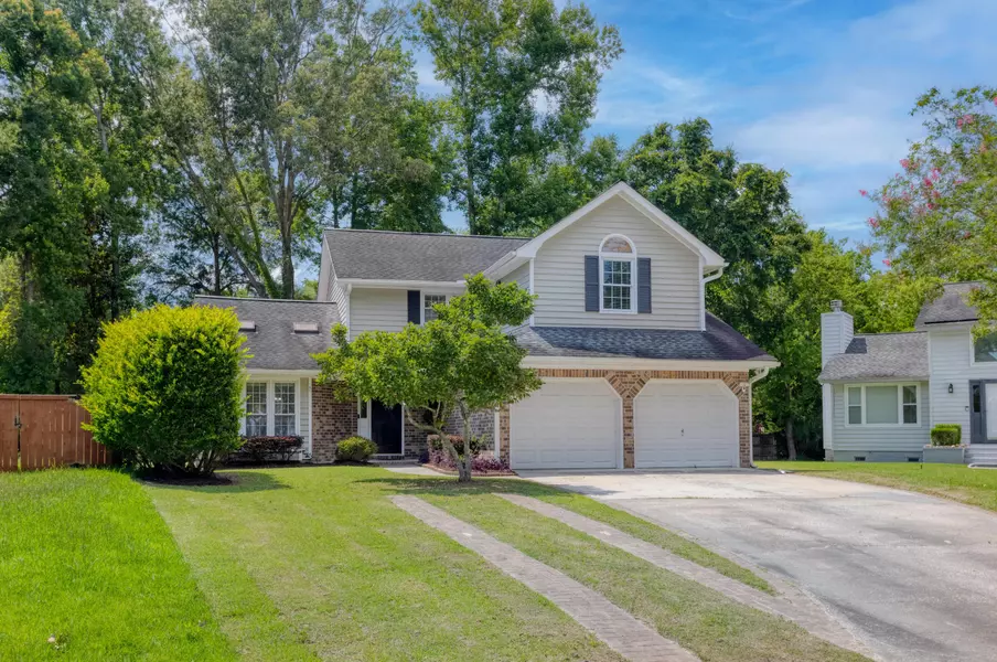113 River Oak Ln, North Charleston, SC 29418