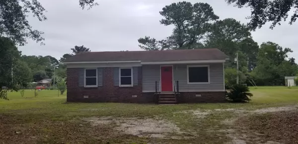 1375 Peurifoy Rd, Walterboro, SC 29488