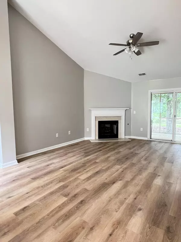 Charleston, SC 29414,486 Hainsworth Dr