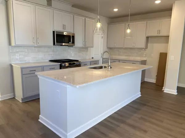 Summerville, SC 29485,5223 Cottage Landing Dr