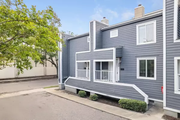 Charleston, SC 29403,20 Ogier St