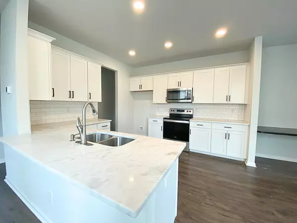 Summerville, SC 29483,107 Mcclellan Way