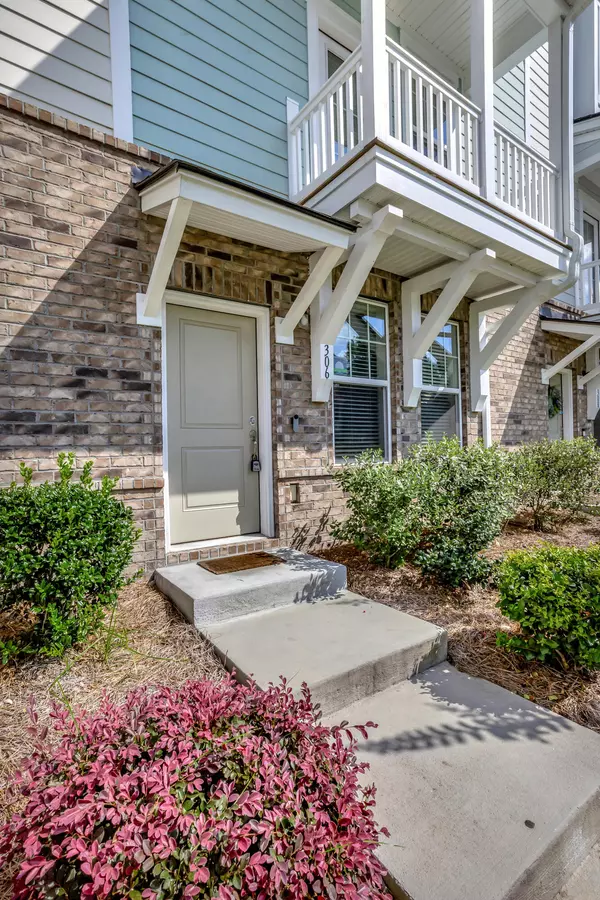 Charleston, SC 29492,306 Pathfinder Way