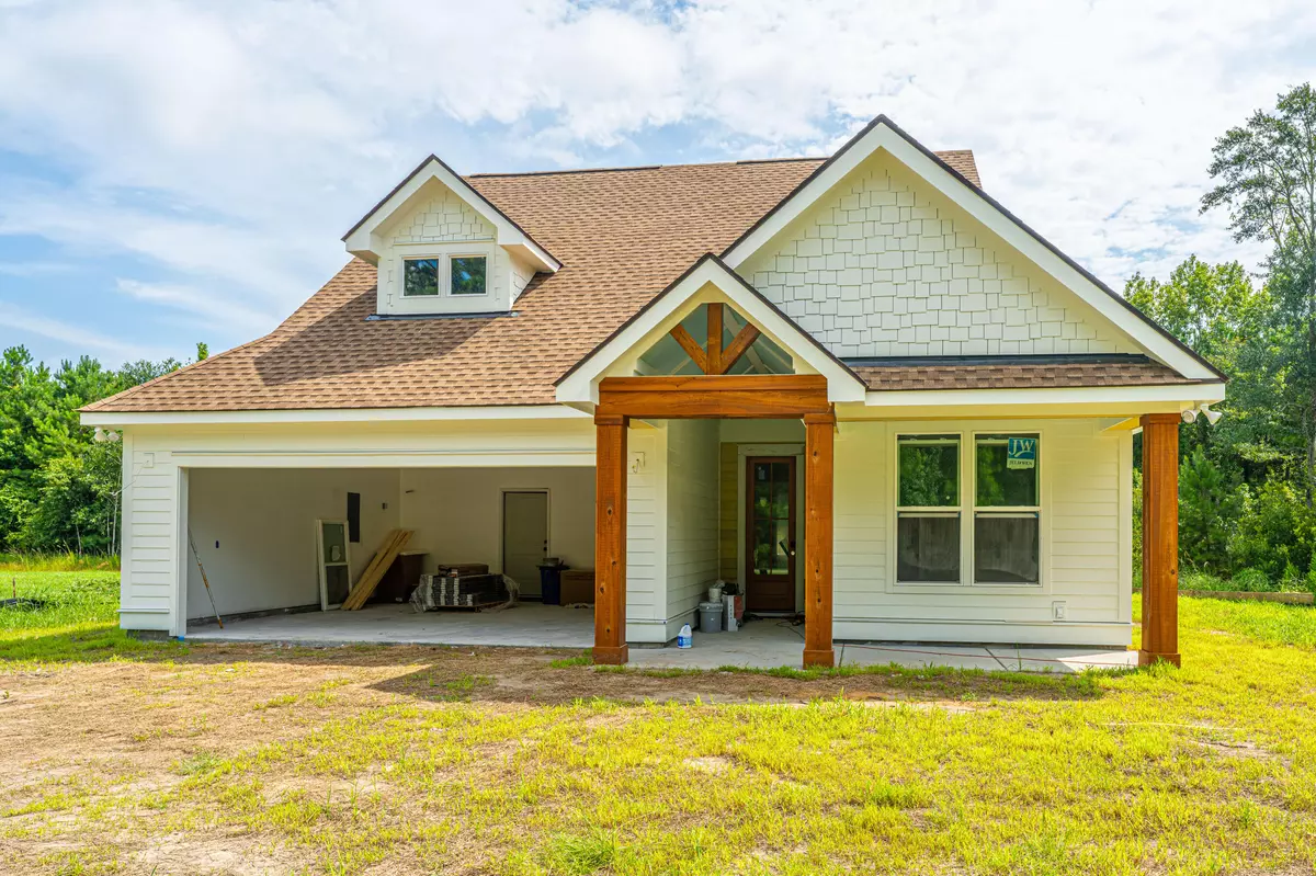 Mcclellanville, SC 29458,1089 Irving Manigault Rd