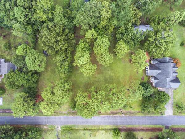 700 Clemson Dr, Summerville, SC 29483
