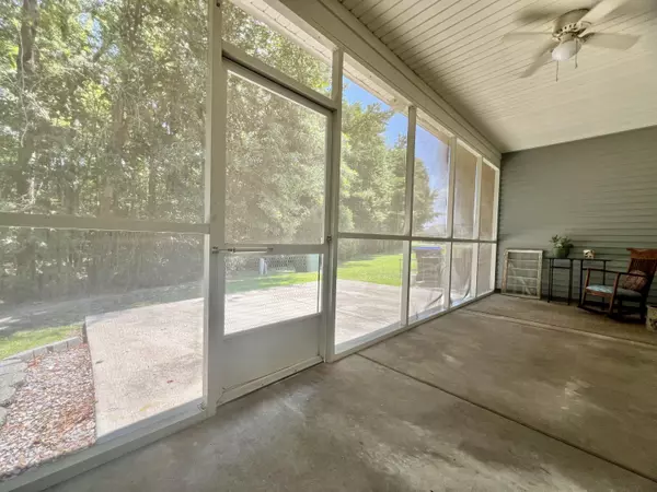 Summerville, SC 29485,226 Congaree River Dr