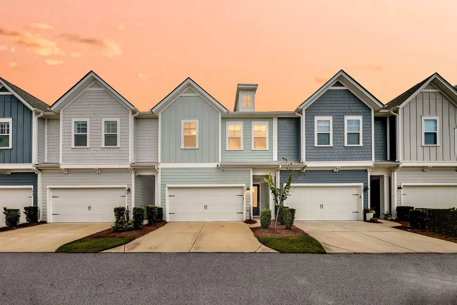 2901 Eddy Dr, Mount Pleasant, SC 29466