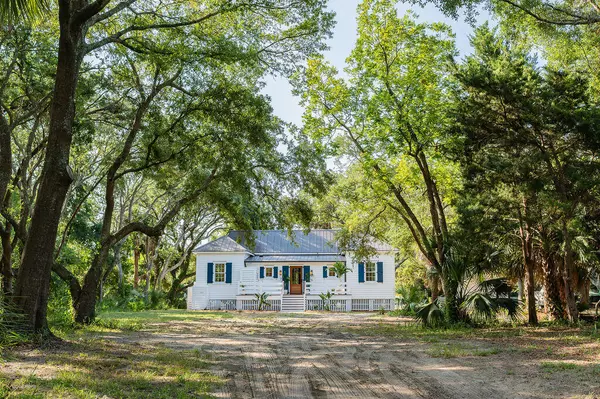 Sullivans Island, SC 29482,2524 Middle St