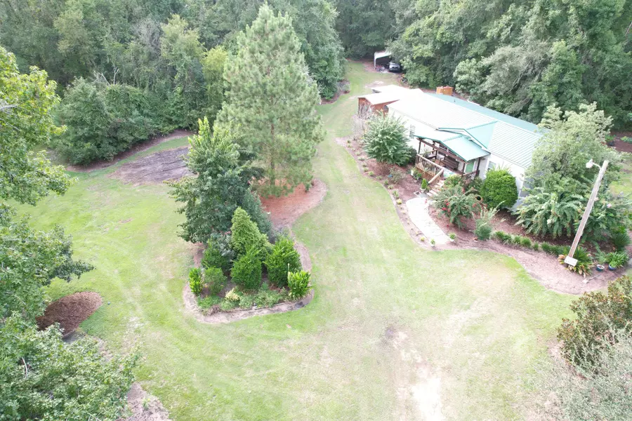 1751 Wolfe Creek Rd, Walterboro, SC 29488