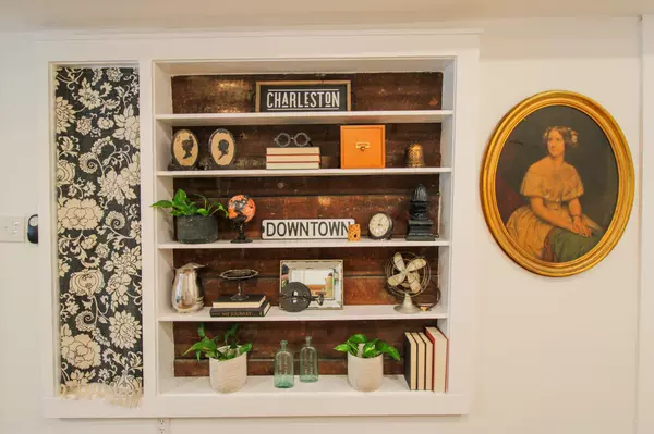 Charleston, SC 29403,52 Chapel St #A