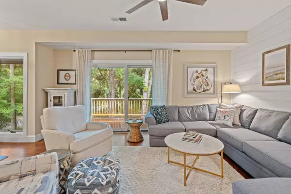 Kiawah Island, SC 29455,4902 Green Dolphin Way