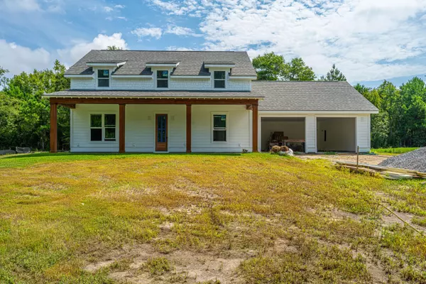 1093 Irving Manigualt Rd, Mcclellanville, SC 29458