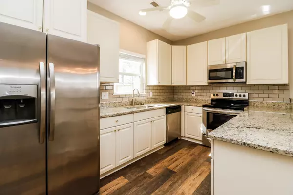 Summerville, SC 29483,180 Jupiter Ln