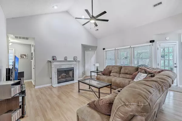 Summerville, SC 29486,323 Courtney Round