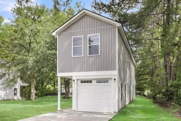 110 Farm Rd #A, Goose Creek, SC 29445