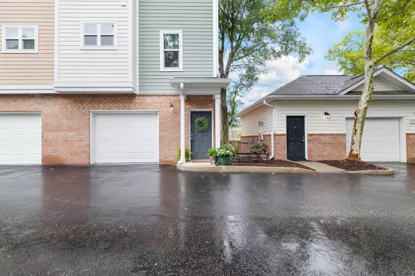 Charleston, SC 29412,1755 Central Park Rd #9107