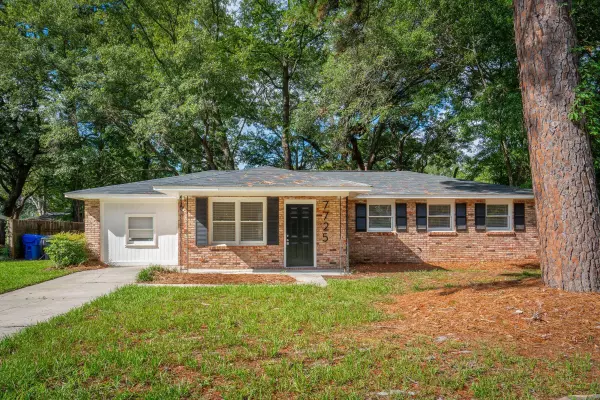 7725 Cherrywood Dr, North Charleston, SC 29418