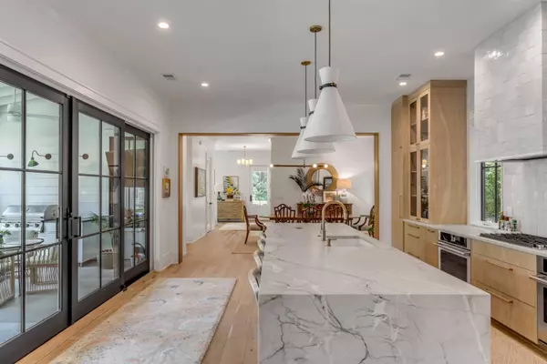 Mount Pleasant, SC 29464,19 Mobile St