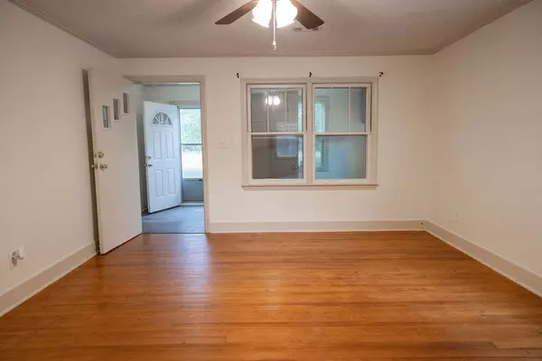 Walterboro, SC 29488,1501 Edward Rd