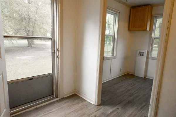 Walterboro, SC 29488,1501 Edward Rd