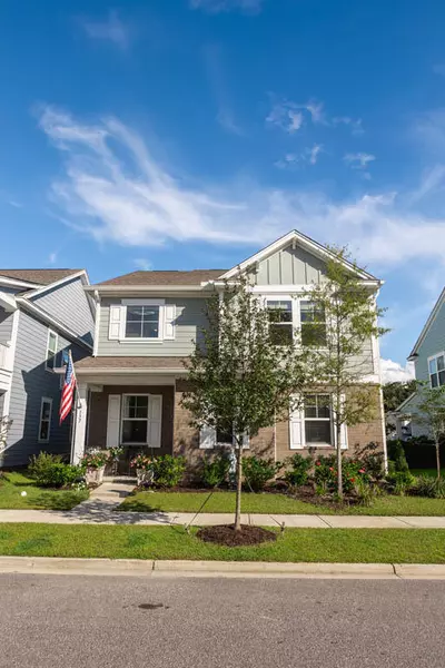 137 Brant Dr, Summerville, SC 29483