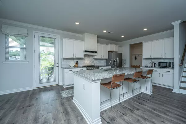 Summerville, SC 29483,137 Brant Dr