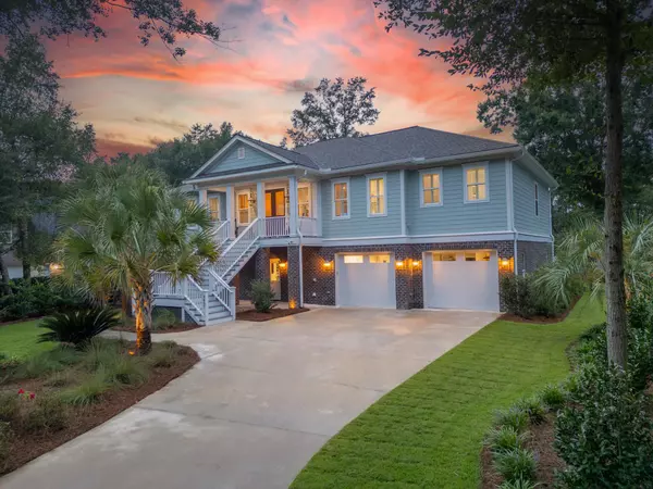 North Charleston, SC 29420,8807 E Fairway Woods Cir