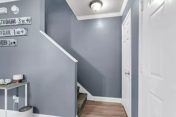 North Charleston, SC 29406,8056 Thelen St