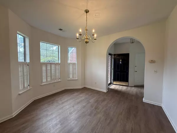 North Charleston, SC 29420,5402 Wild Fern Ct