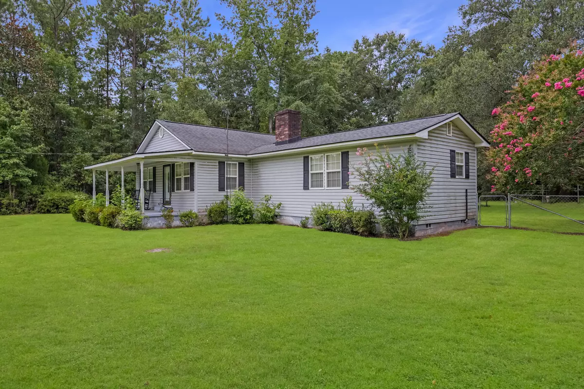 Saint Stephen, SC 29479,1313 Hwy 35