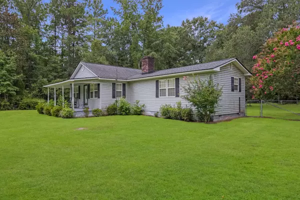 1313 Hwy 35, Saint Stephen, SC 29479