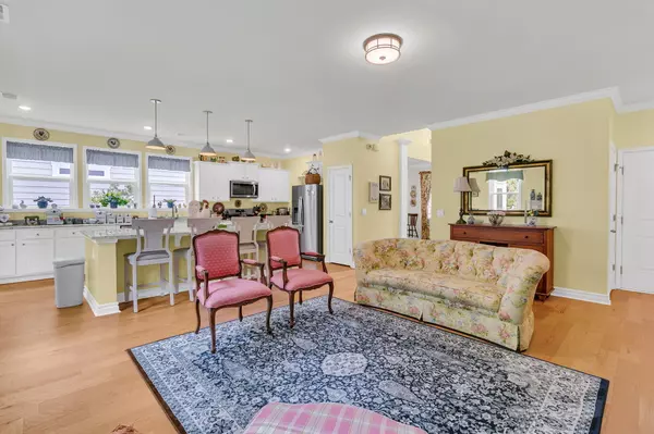 Summerville, SC 29483,136 Brant Dr