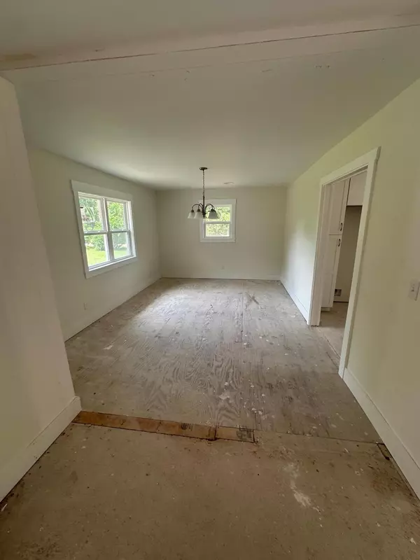 Mcclellanville, SC 29458,1124 Sallie Manigault Ln