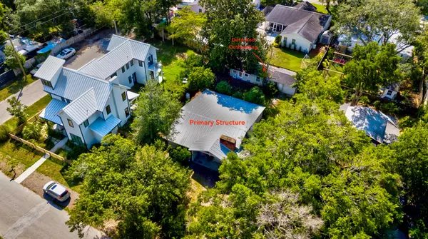 637 Palmetto St,  Mount Pleasant,  SC 29464