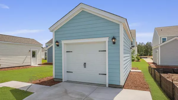 Summerville, SC 29486,133 Lilac Grove Way