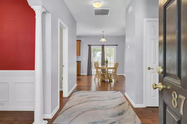 North Charleston, SC 29420,8728 Silvercreek Ln