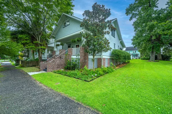 North Charleston, SC 29405,5254 E Dolphin St